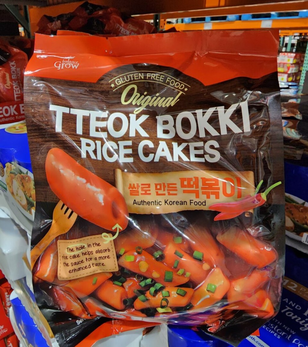 Picture of: COSTCO KOREAN TTEOK BOKKI RICE CAKES – Eat With Emily