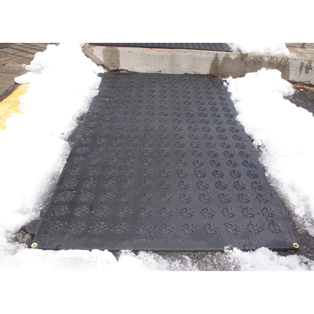 Picture of: HOTflake Outdoor Heated Snow Melting Walkway Mat  in x  in