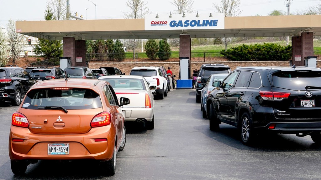 Picture of: New Jersey Costco gas stations to begin requiring memberships