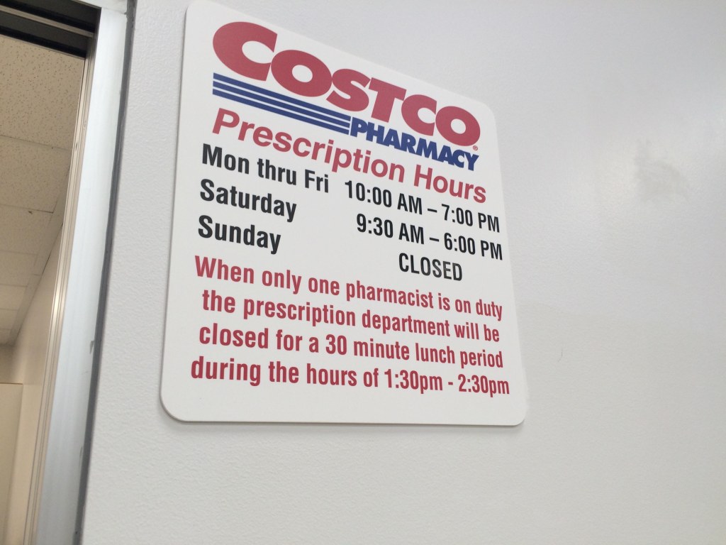 Picture of: This pharmacy&#;s “half-hour” lunch break : r/mildlyinfuriating